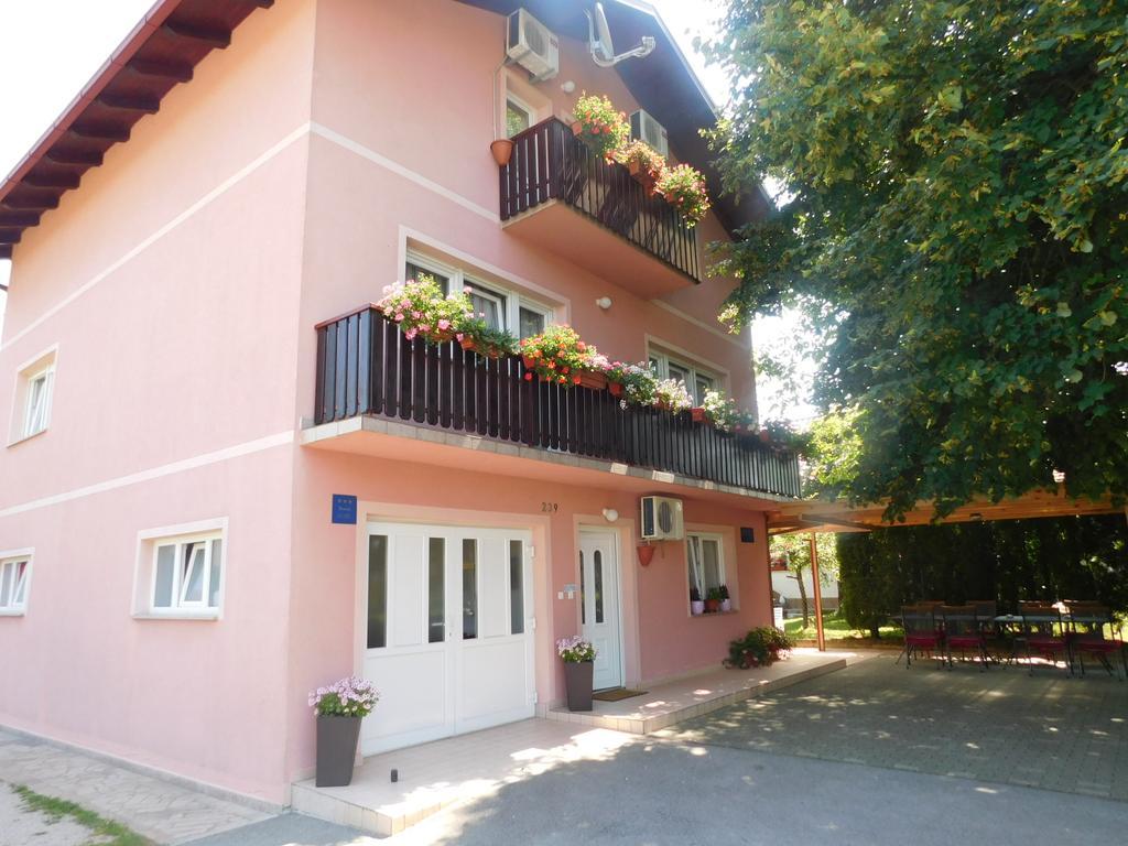 House Vukovic Hotel Grabovac  Exterior photo